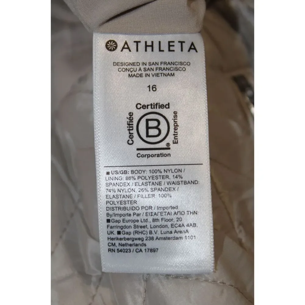 Womens Athleta Après Ski Short Cream Quilted Athletic Shorts Activewear Size 16